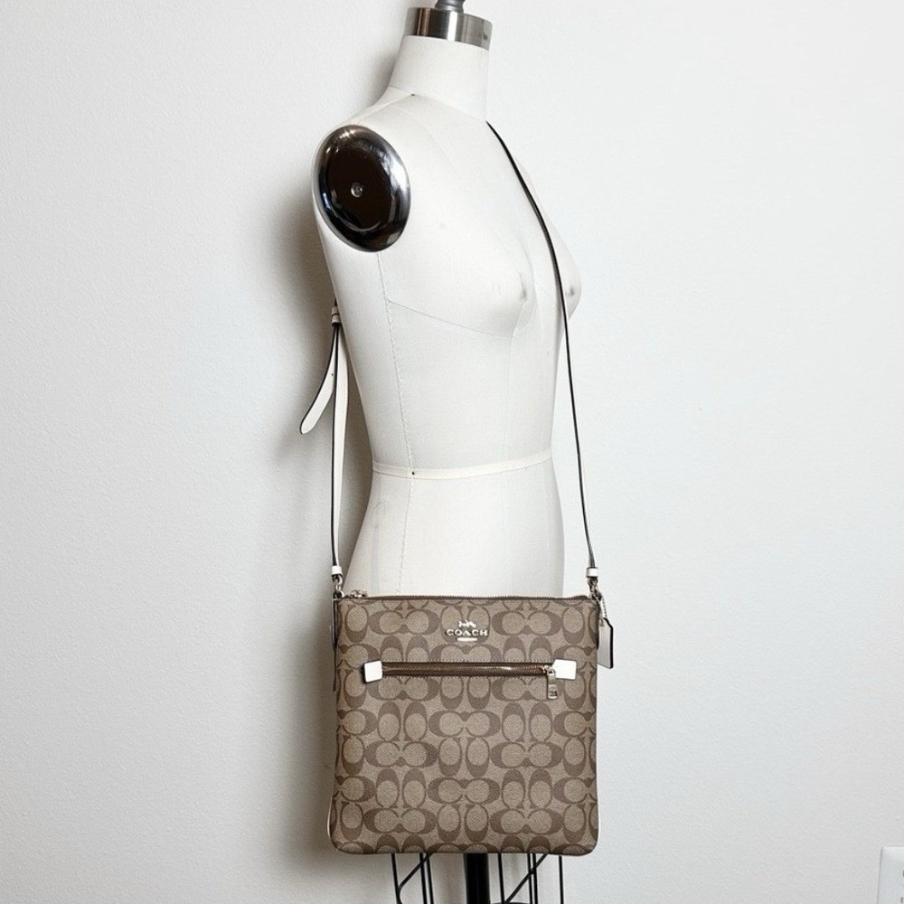 NWT Coach Rowan File Bag Khaki Chalk Logo Crossbody Adjustable Strap Zip Women's